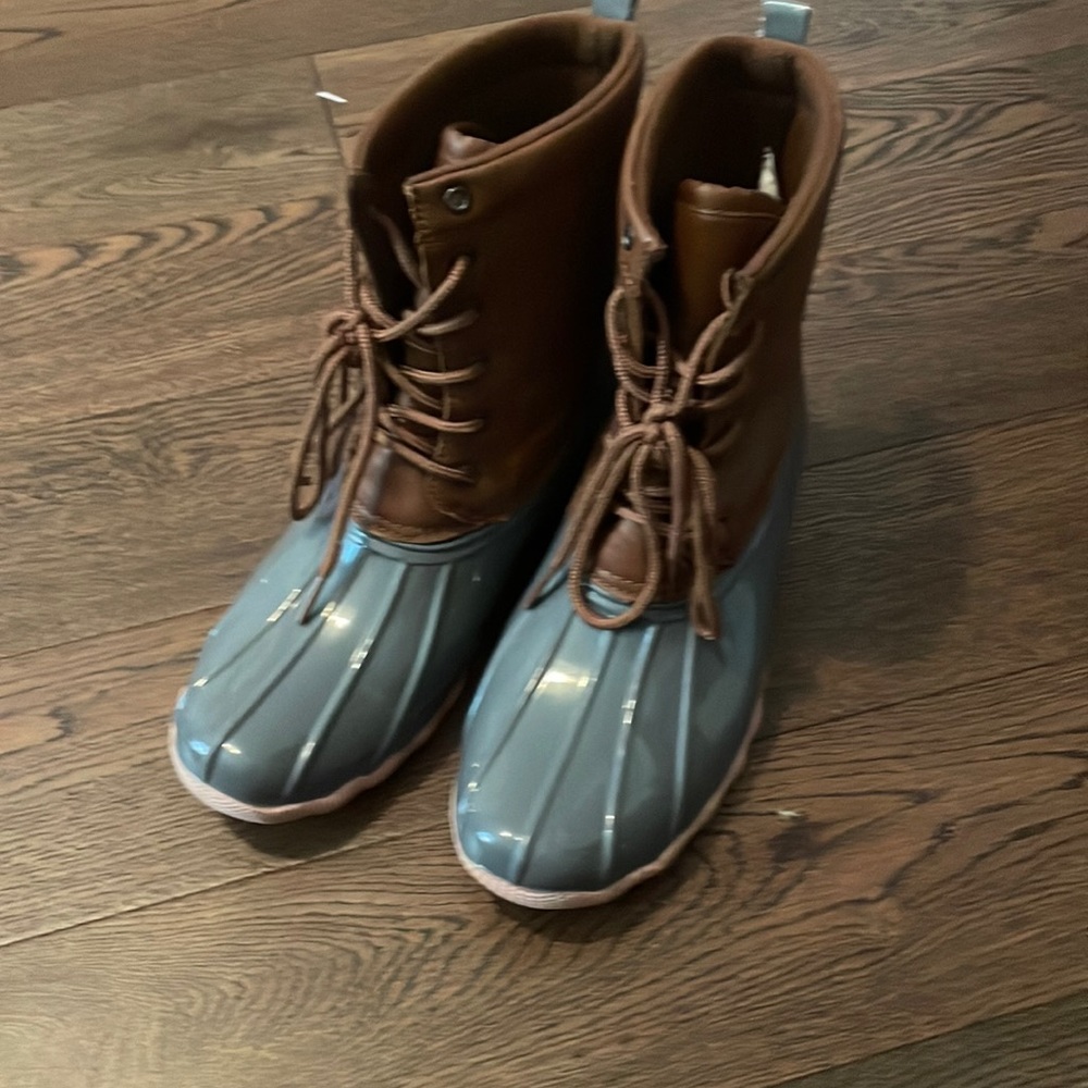 Pink grey and brown waterproof duck boots size 10